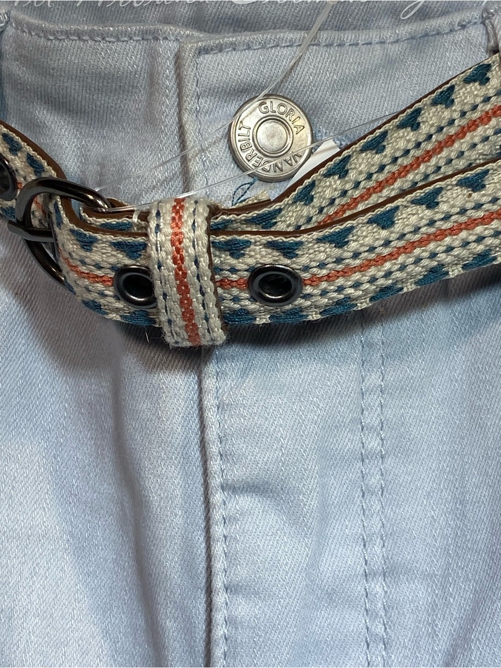 Gloria Vanderbilt Light Blue Bermuda Shorts with Woven Belt - Picture 4 of 9